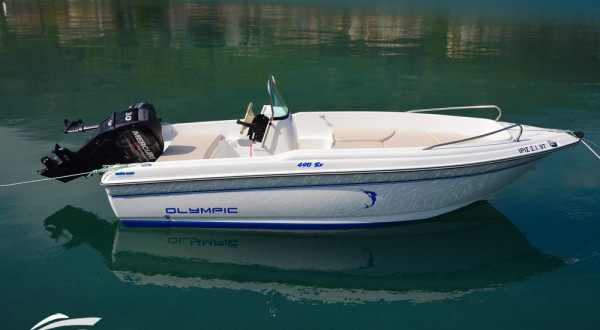 Photo of Olympic 4.90 sx Mercury on waters